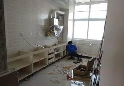 廚房櫥柜萬萬不能這樣裝，我家剛裝半年就壞了！血淚教訓總結